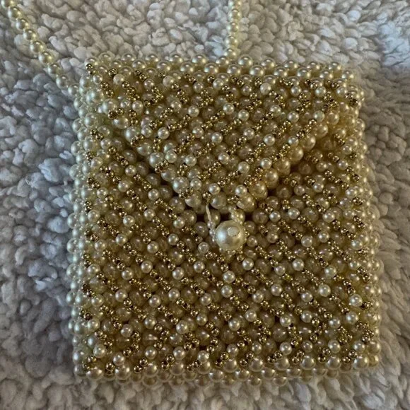Pearl Micro crossbody bag - Picture 2 of 9
